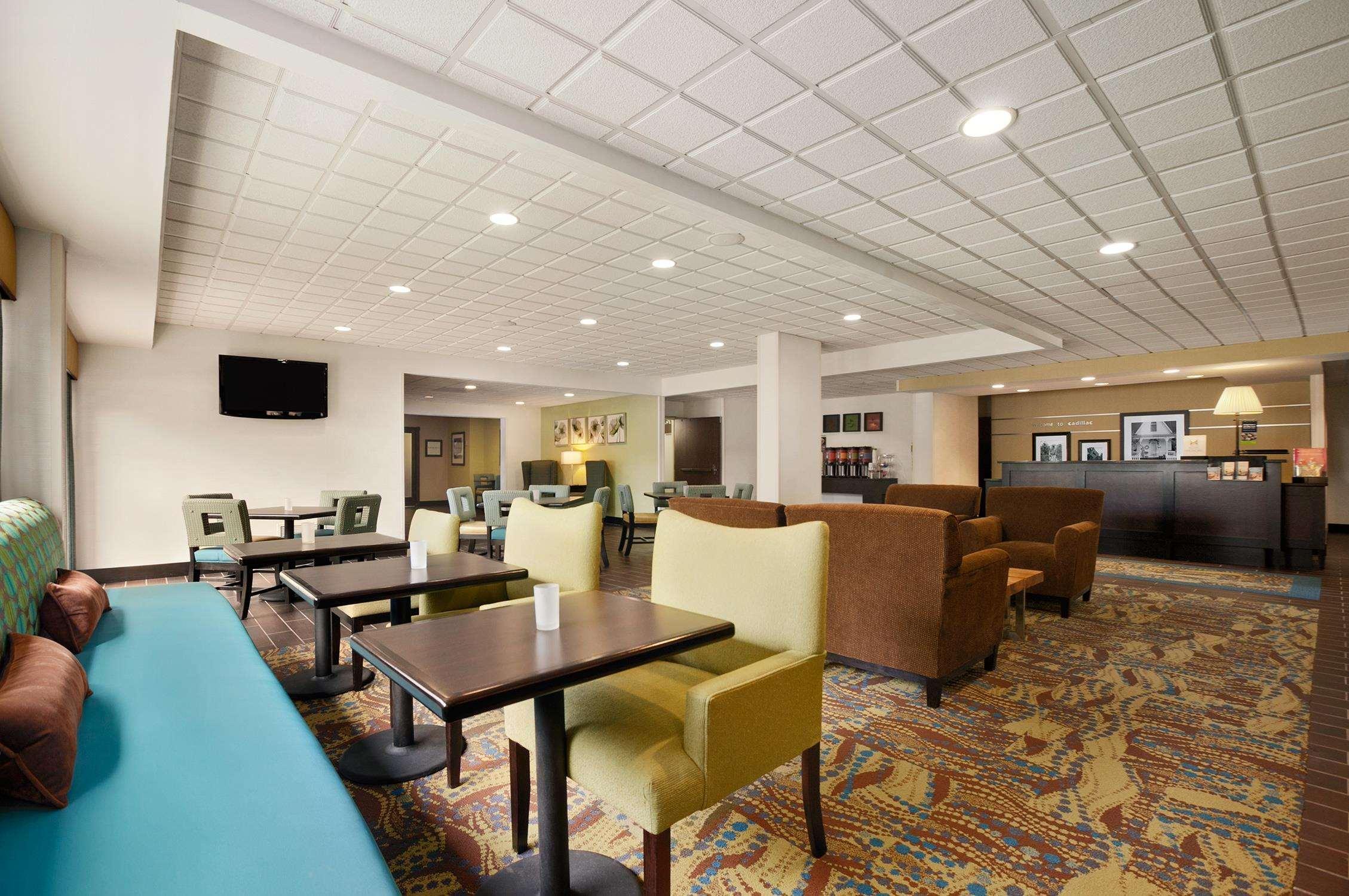 Comfort Inn Cadillac Zewnętrze zdjęcie