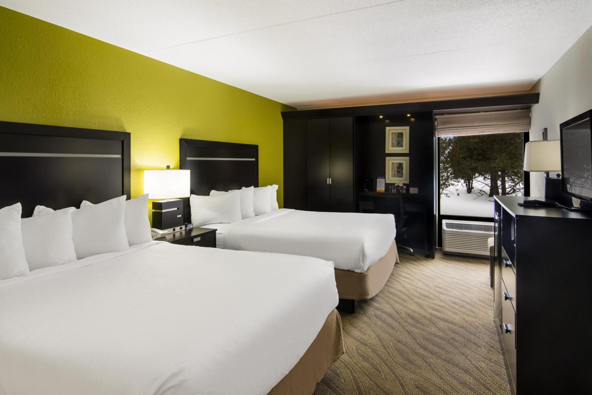 Comfort Inn Cadillac Zewnętrze zdjęcie