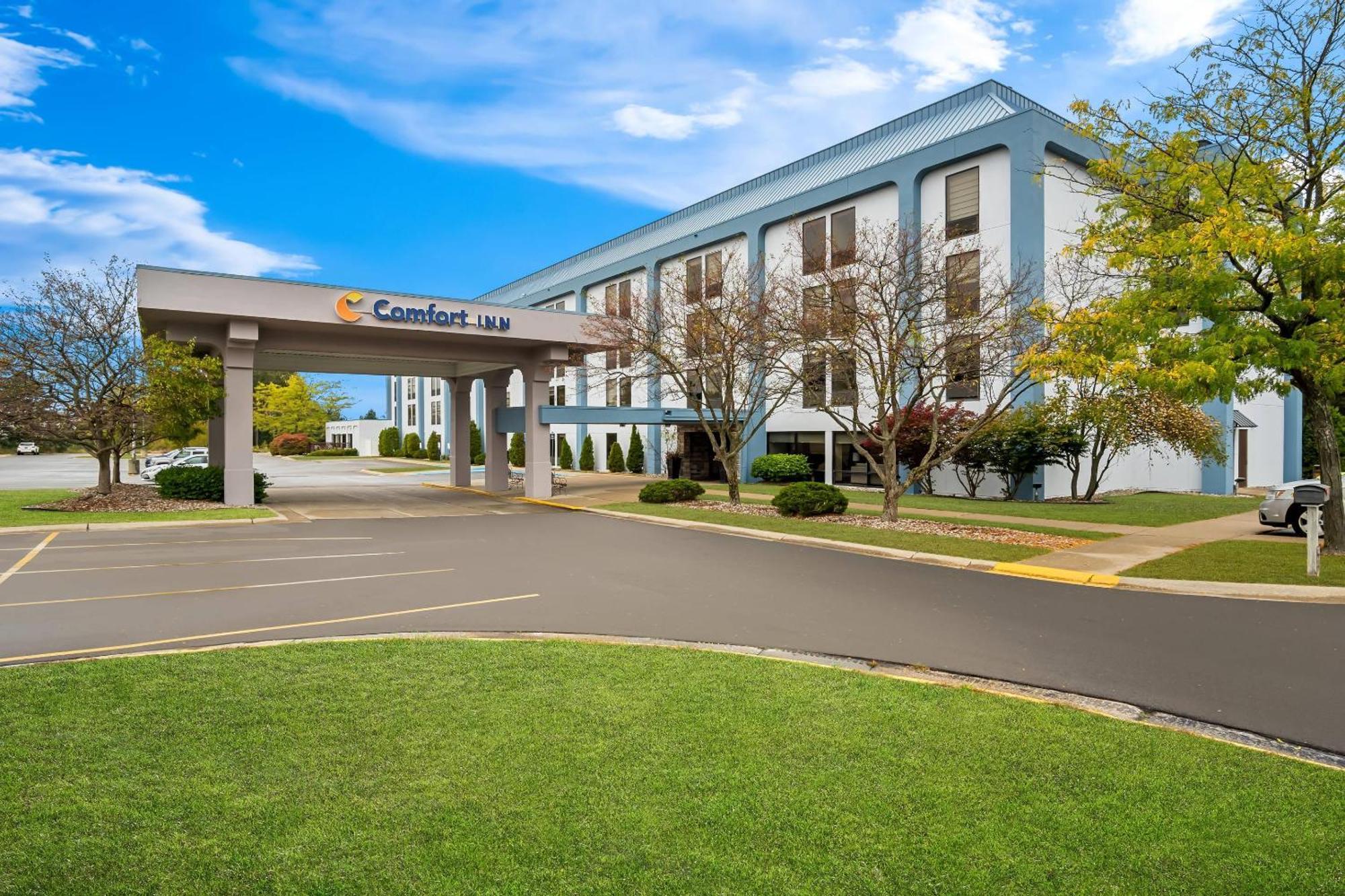 Comfort Inn Cadillac Zewnętrze zdjęcie